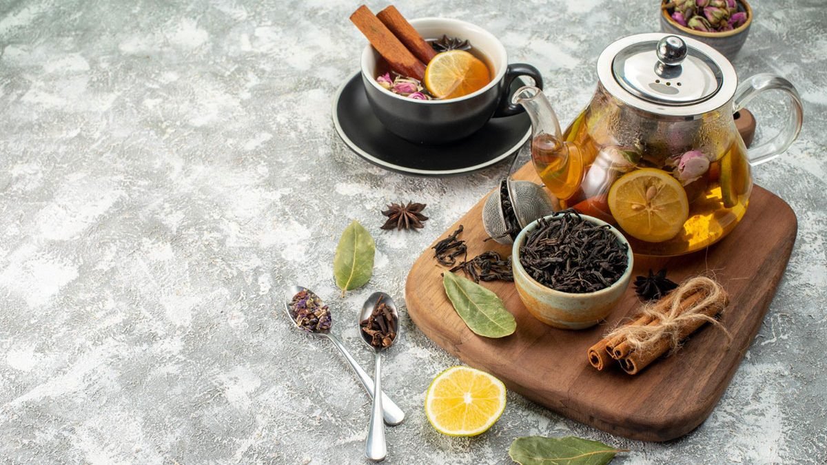 Popular Herbal Tea Cocktails on the Balkans